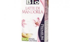 Latte di mandorla 