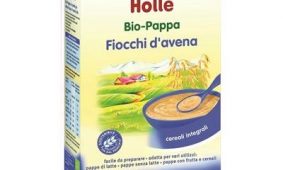 Pappa di fiocchi di avena integrale: dopo i 4 mesi 